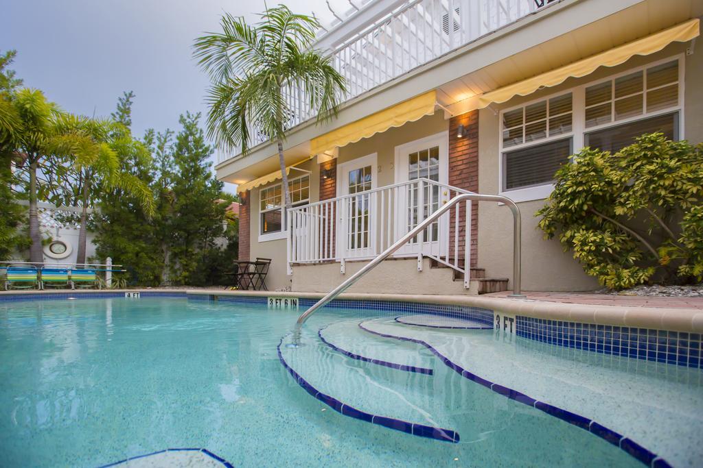 Coconut Inn Pass-A-Grille Beach St. Pete Beach Eksteriør billede